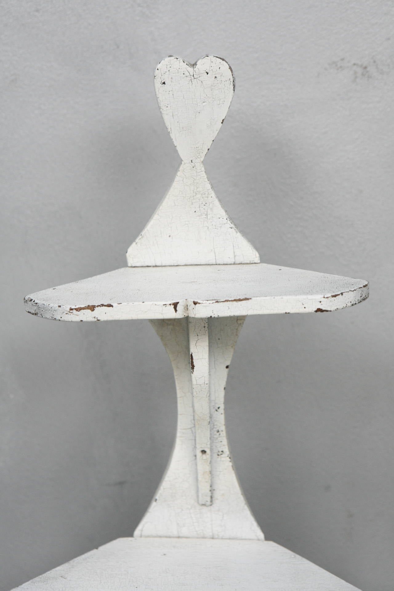 Country Victorian Spool Triangular Corner Shelf