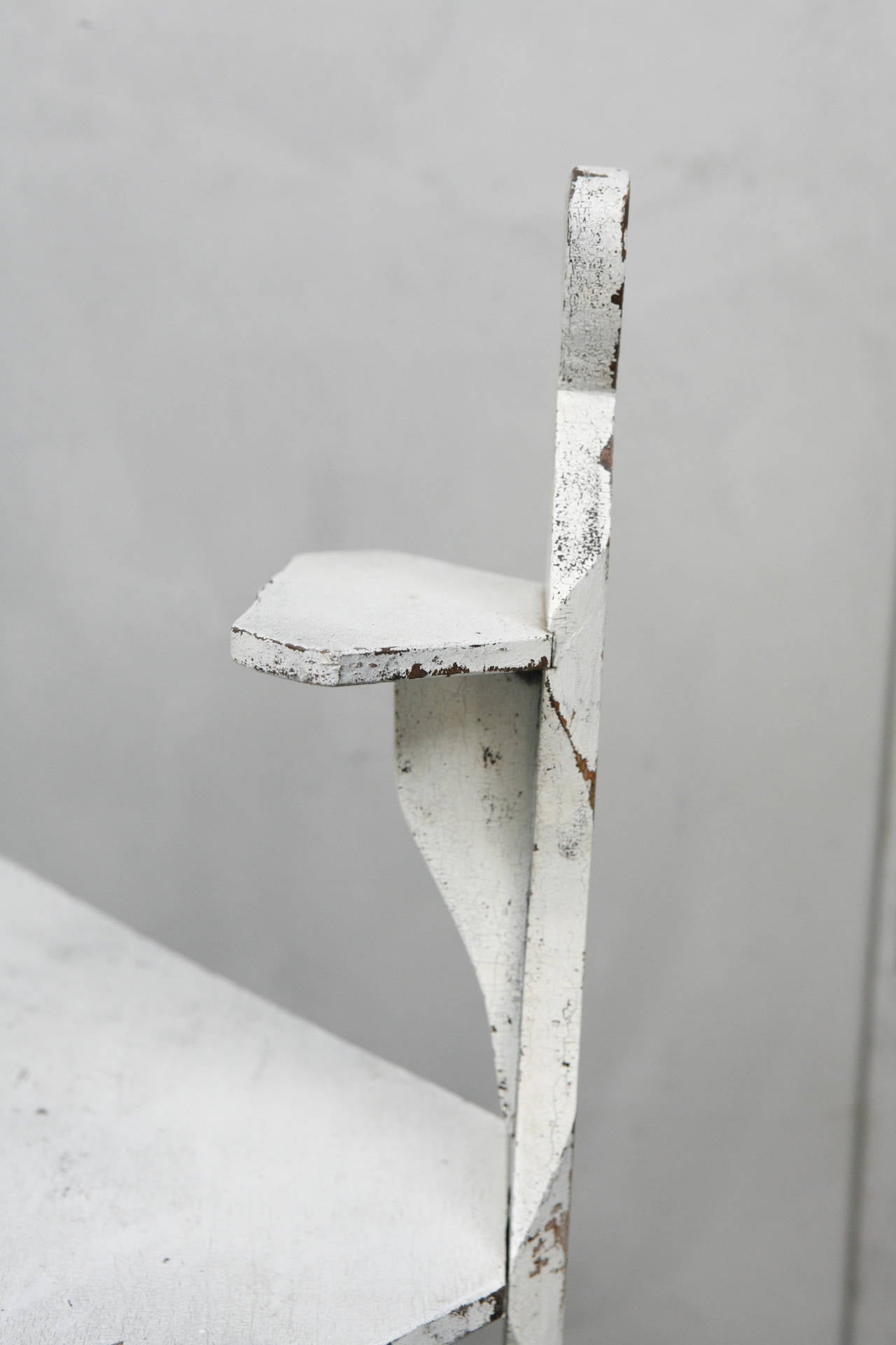 Victorian Spool Triangular Corner Shelf 1