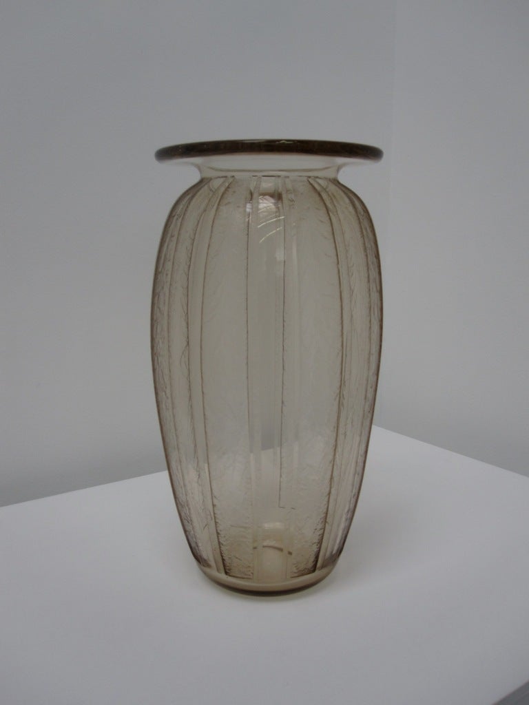 Mid-20th Century Daum Nancy Art Deco Glass Vase