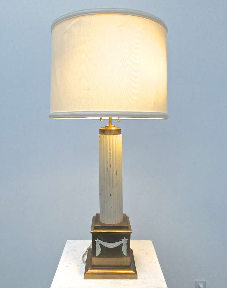 Neoclassical Art Deco Table Lamp In Good Condition For Sale In Treasure Island, CA