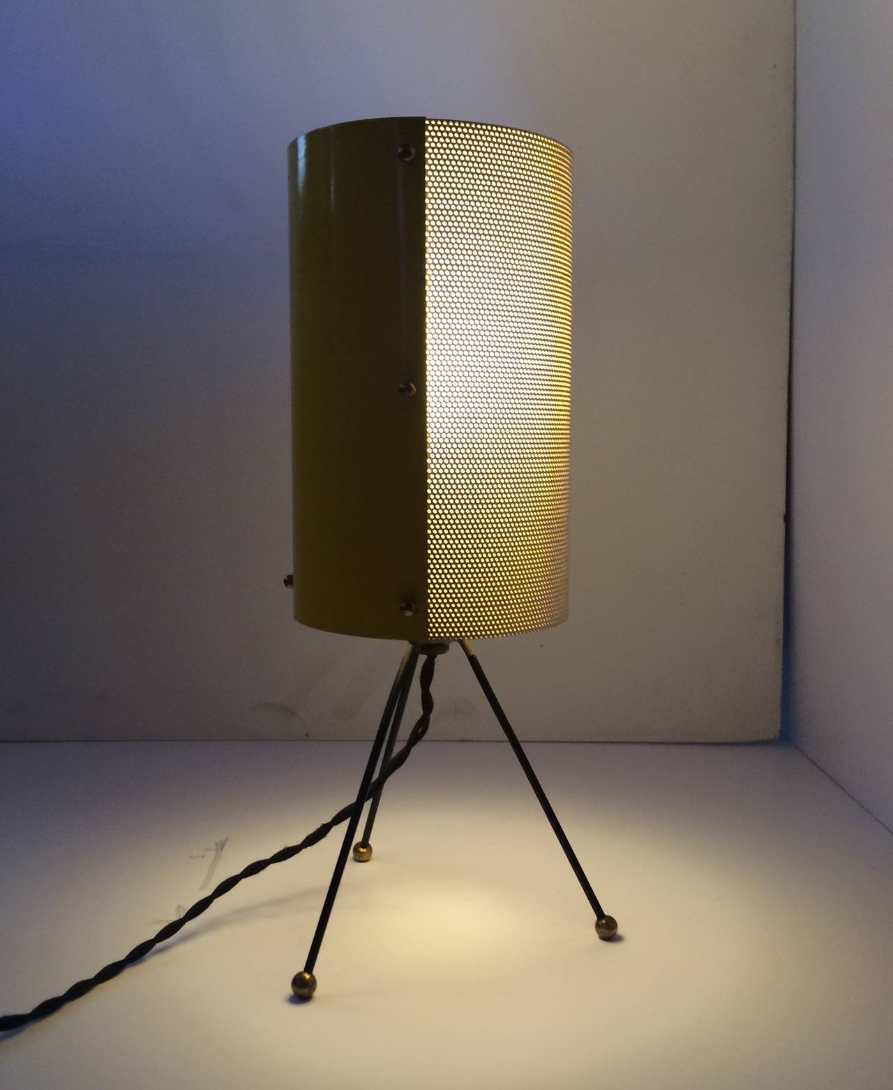 Mid-Century Modern Table Lamp in the Style of Mathieu Matégot