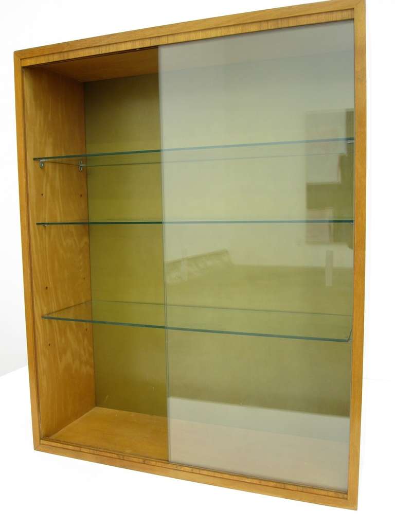 Gilbert Rohde Moderne Vitrine for Herman Miller In Excellent Condition In Treasure Island, CA