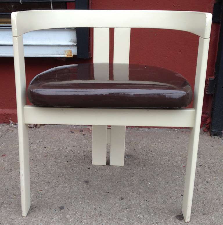 Quattro sedie Tobia Scarpa Pi Greco