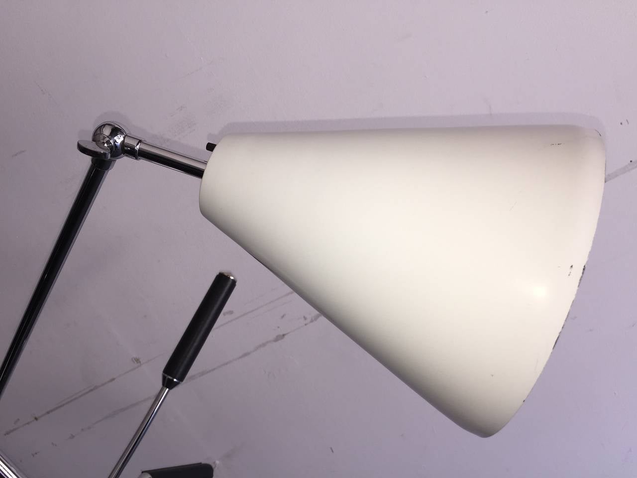 Mid-Century Modern Rare  Arredoluce Model 12128 Triennale Floor Lamp For Sale