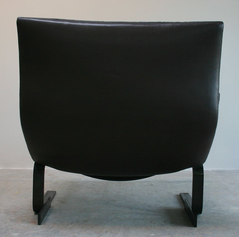 Late 20th Century Pair of Saporiti Onda Chairs