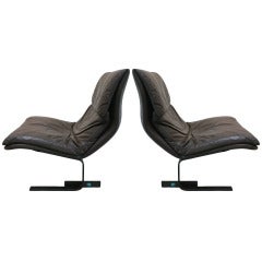 Pair of Saporiti Onda Chairs