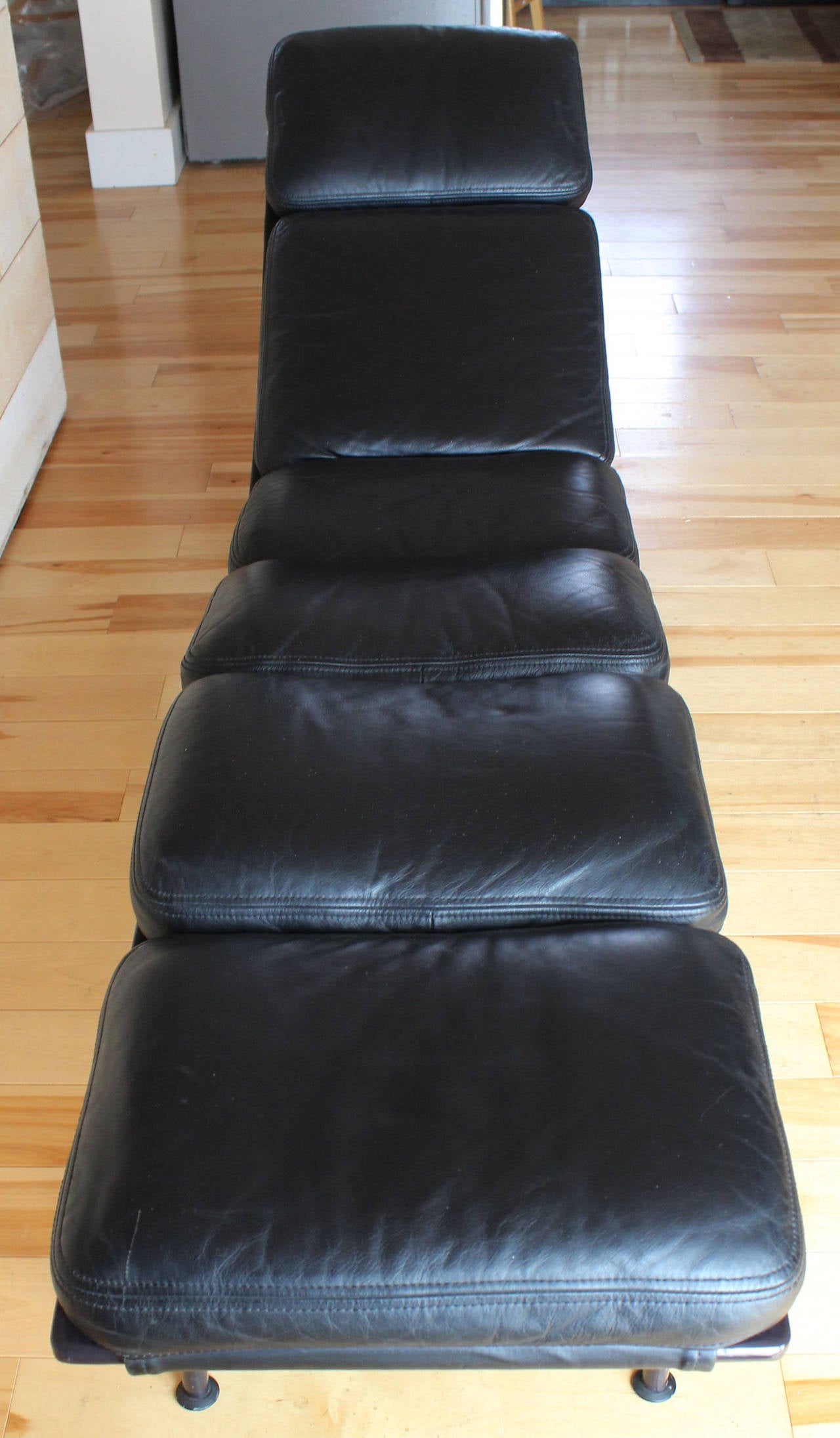 Eames Billy Wilder Chaise In Excellent Condition In Southampton, NY