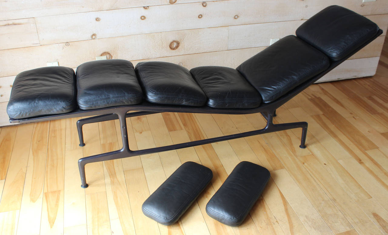 American Eames Billy Wilder Chaise