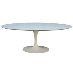 Eero Saarinen Oval Dining Table