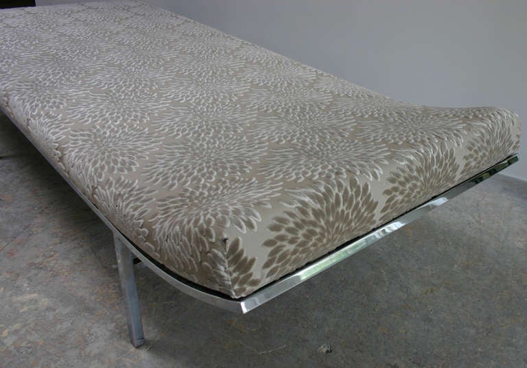 Jules Heumann Daybed In Excellent Condition For Sale In Southampton, NY