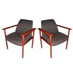 Pair of Rosewood Armchairs 3