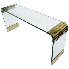 Pace Ribbed Console