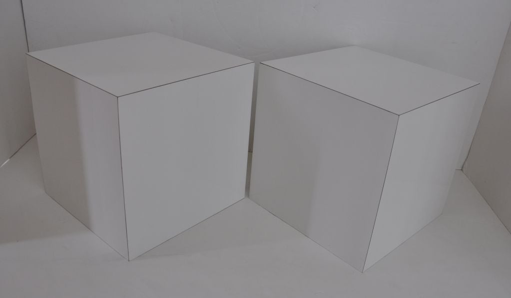 Late 20th Century Pair of White Laminate Cubes