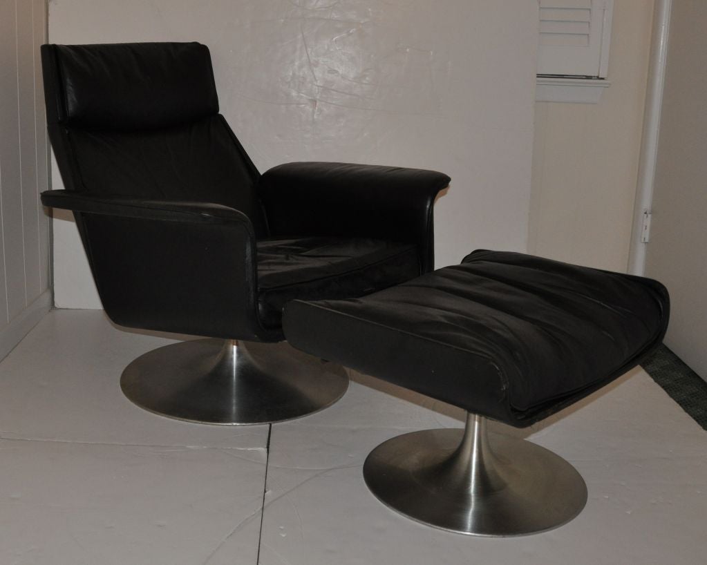 Lounge Chair - Jacques Charpentier