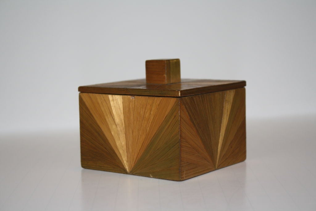Straw Marquetry Box - Attributed to  Jean-Michel Frank In Excellent Condition For Sale In SouthPort, CT