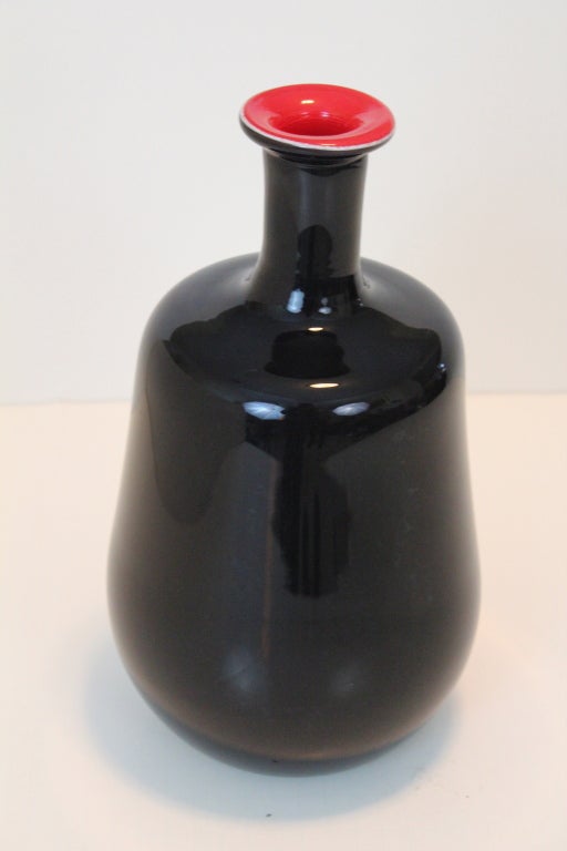 Italian Cased Murano glass vase