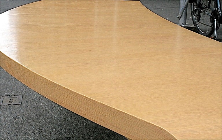 Crescent Desk by Vladimir Kagan, USA, c. 1975 1