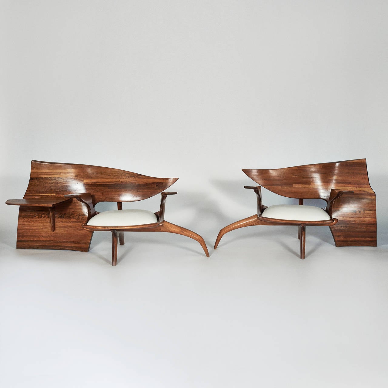 Jack Rogers Hopkins, Pair of Custom Chairs, USA, circa 1970s For Sale