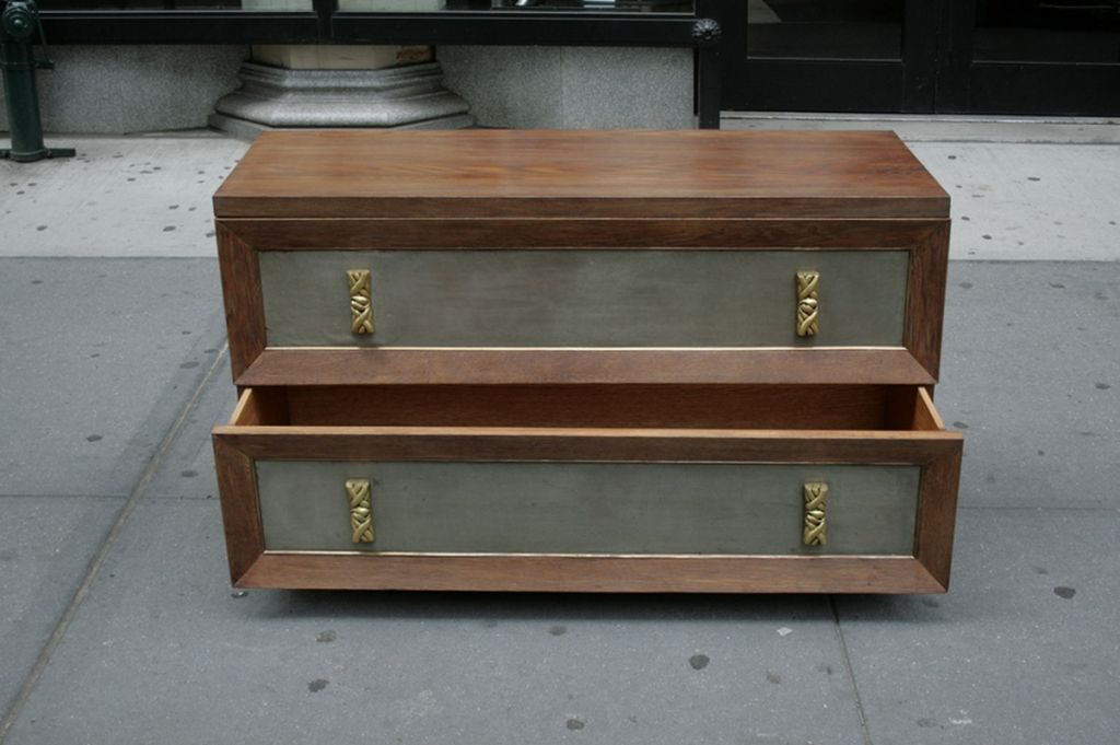 American James Mont, Cerused Oak and Leather Chest, USA, circa 1940s For Sale