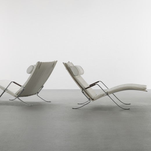 Designed by Preben Fabricius and Jorgen Kastholm in 1968 for the German furniture manufacturer Alfred Kill, the grasshopper lounge chair is an icon of great mid-20th century Danish design. Upholstered in white leather with a matte chrome-plated