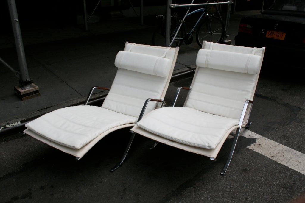 Mid-20th Century Pair of Grasshopper Lounge Chairs by Fabricius and Kastholm