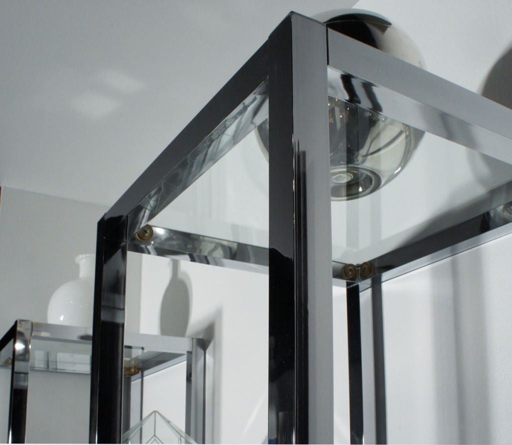 "Celebrity" Étagère in Chrome & Glass