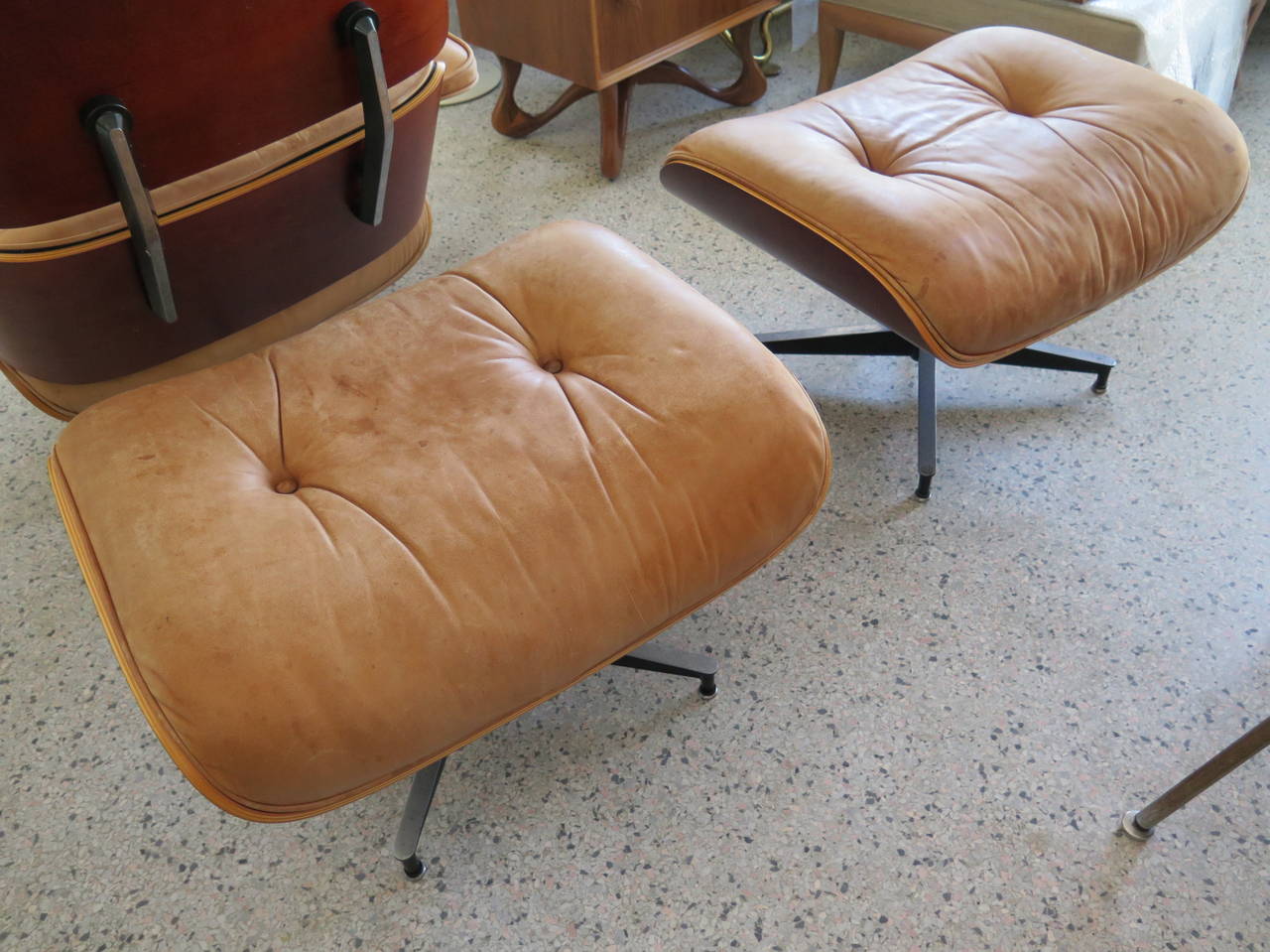 Mid-Century Modern Charles Eames Herman Miller Lounge Chair with Two Ottomans