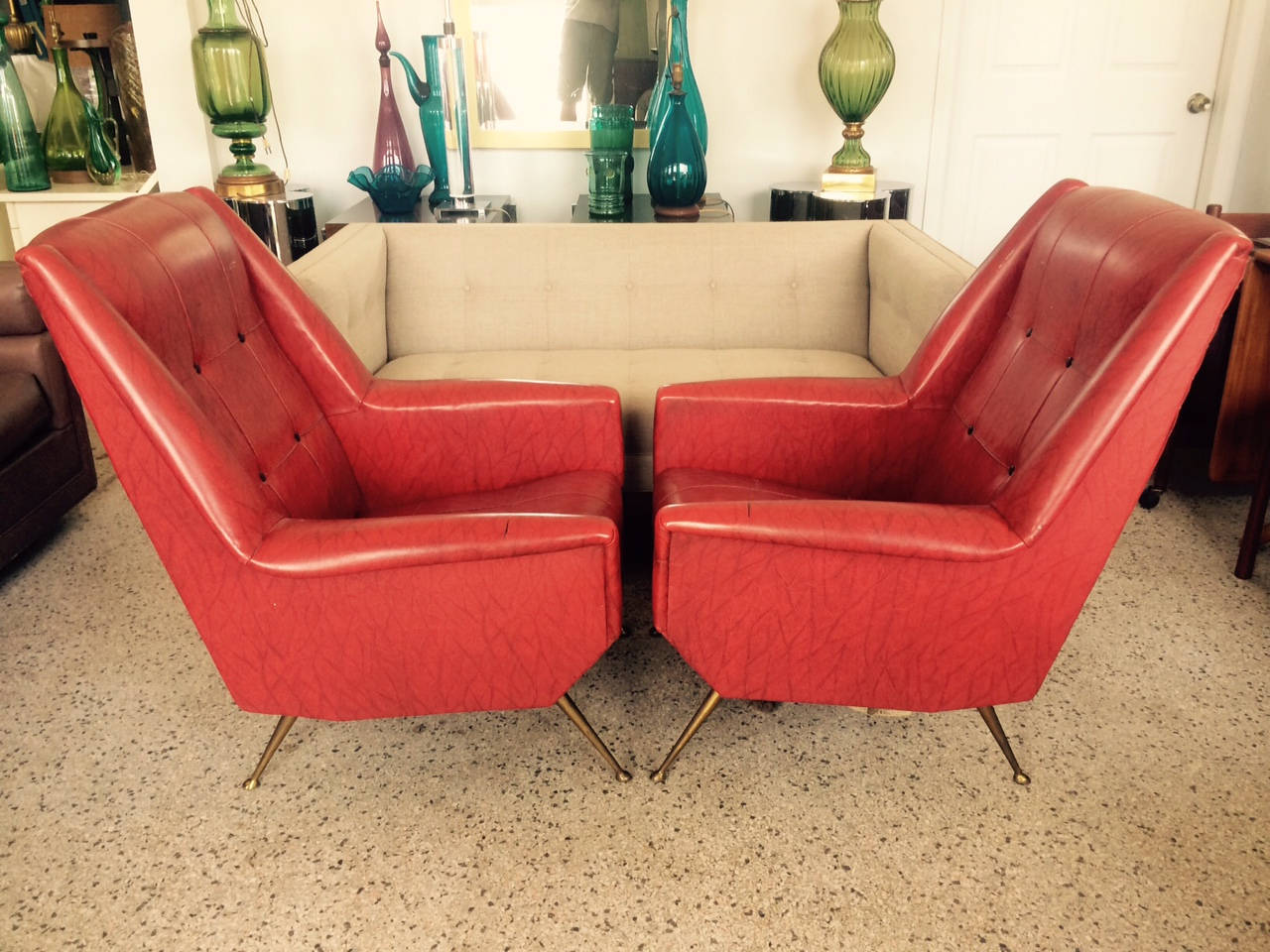 Pair of Elegant Italian Chairs in the Style of Gio Ponti 4