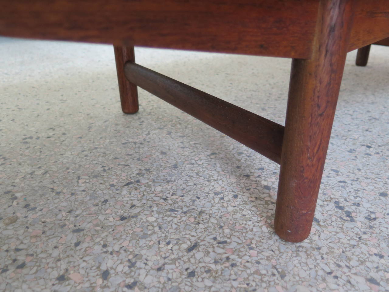 Danish Modern Slat Bench in Teak In Good Condition In St.Petersburg, FL