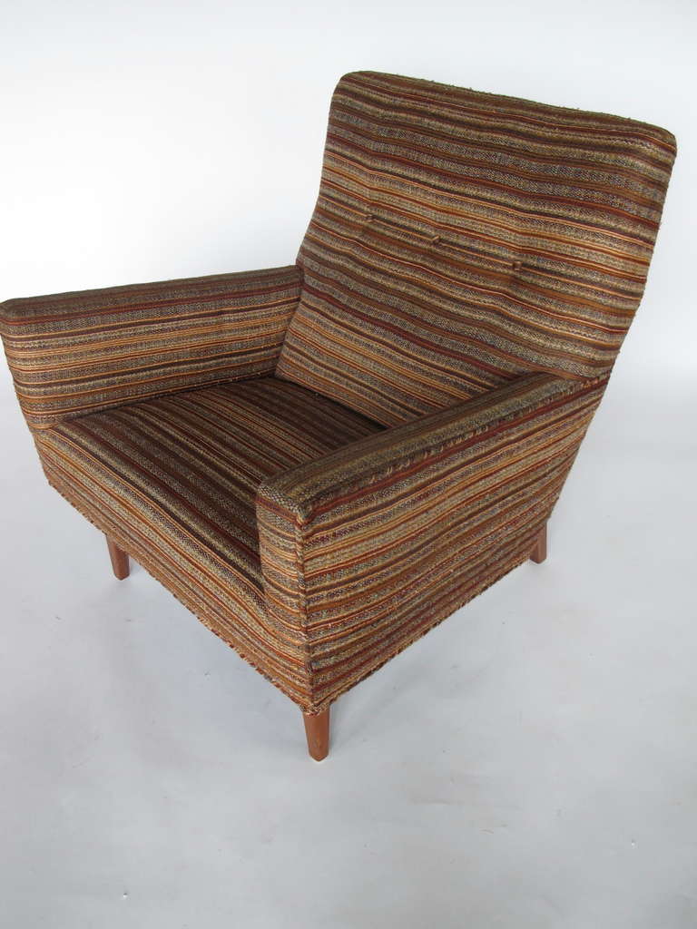 Mid-20th Century A Pair of Jens Risom Upholstered Arm Chairs