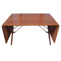 Hans Wegner Dining Table with Drop Down Leaves in Teak