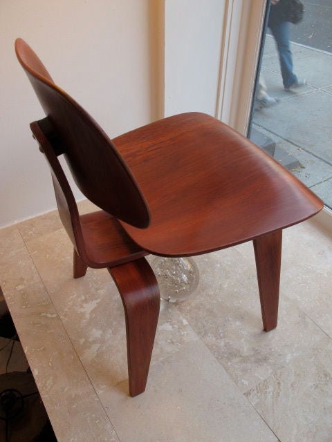 A Classic Charles Eames Evans DCW  1940's For Sale 3