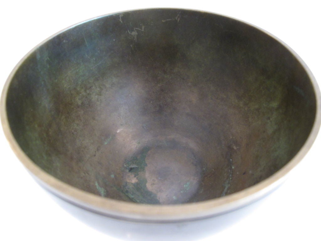 A Modernist Bronze Bowl by Just Andersen In Distressed Condition For Sale In St.Petersburg, FL