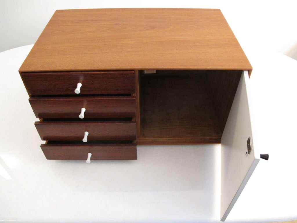 American A George Nelson For Herman Miller Miniature Chest #5211