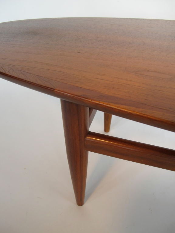 Elegant Surfboard Coffee Table By Heritage In Natural Walnut 2