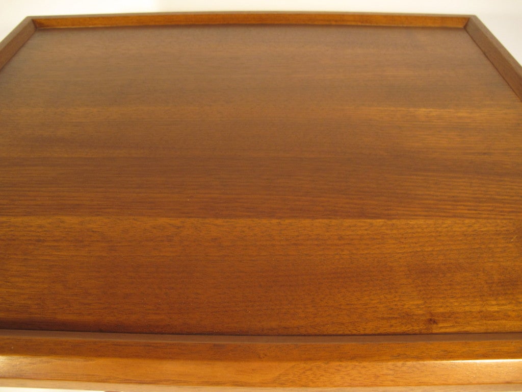Edward Wormley für Dunbar  Tisch aus Nussbaumholz # 5630 im Angebot 1