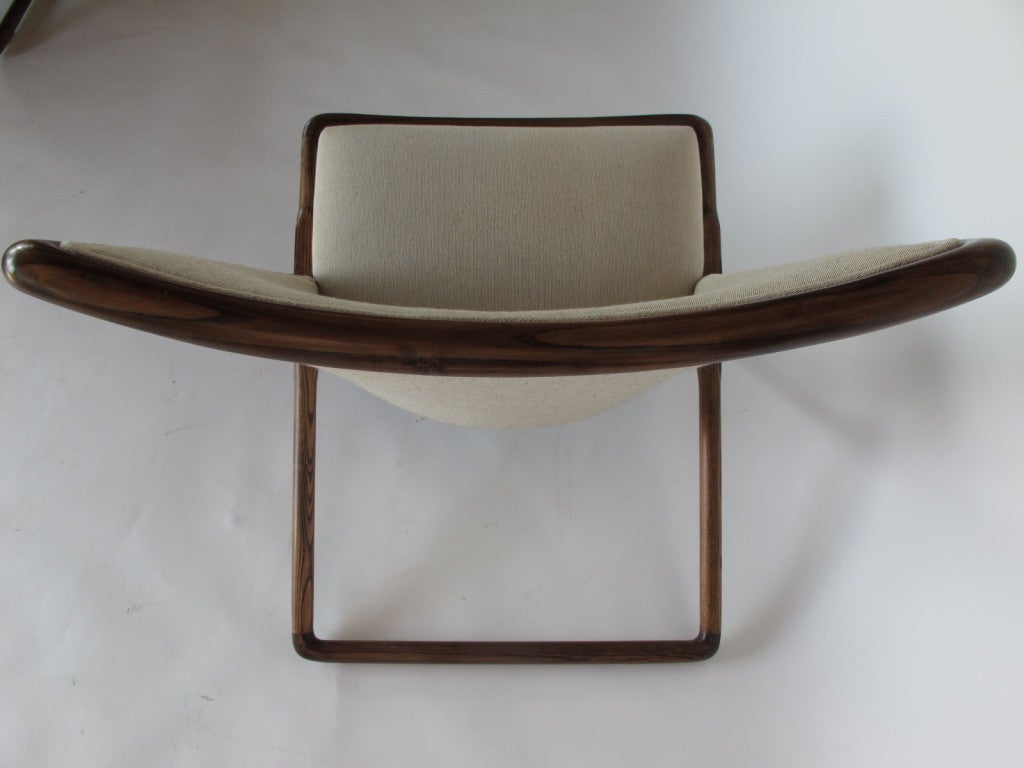 A Pair of Ward Bennett Scissor Chairs in Natural Linen 1
