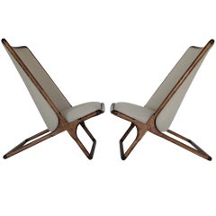 A Pair of Ward Bennett Scissor Chairs in Natural Linen