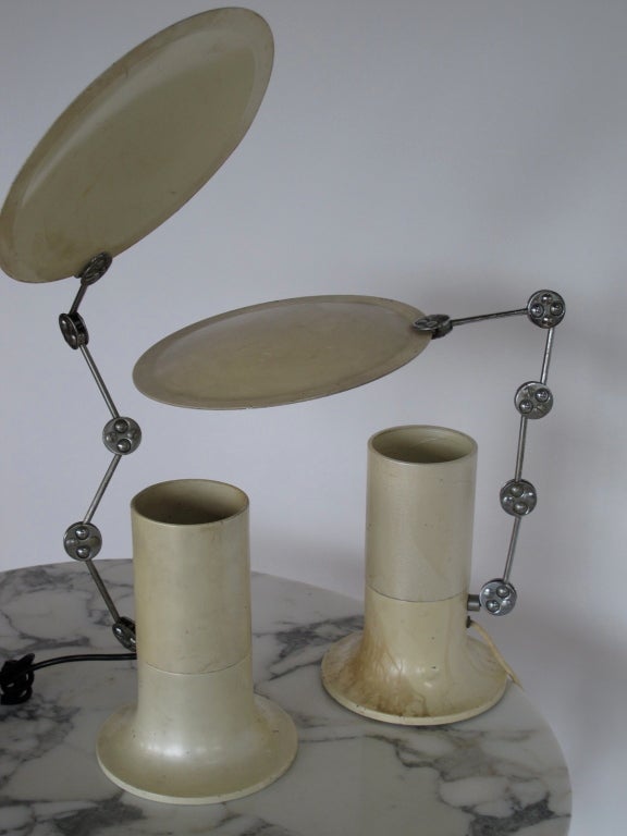 A Pair of Ivo Sedazzari Areola Lamps 4