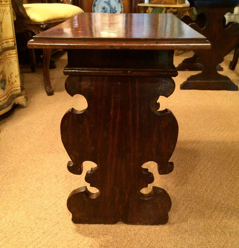 Italian Baroque Walnut Side Table 1