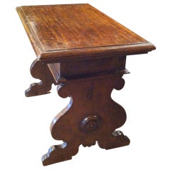 Italian Baroque Walnut Side Table