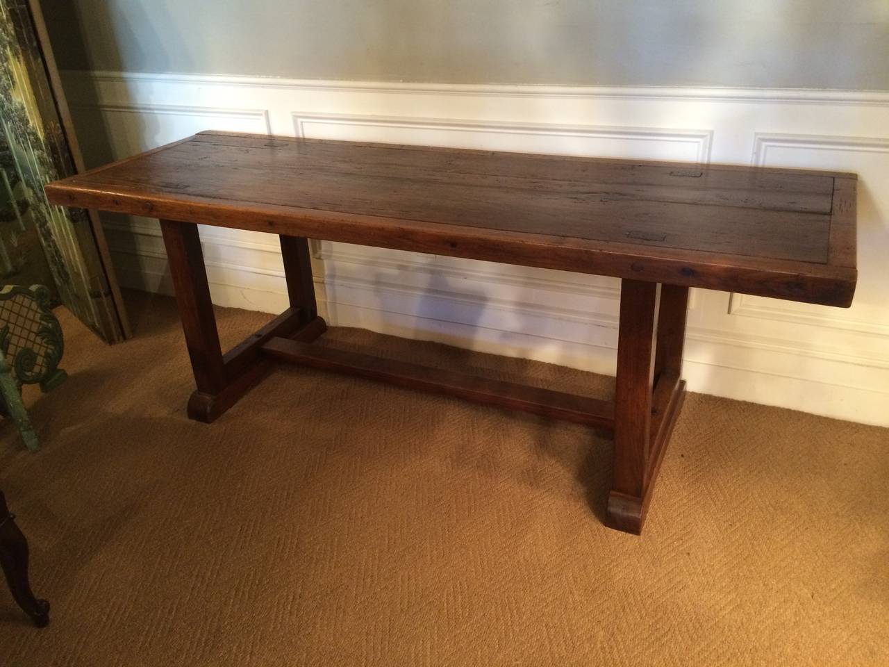 Elmwood Refectory Table In Excellent Condition In Stamford, CT
