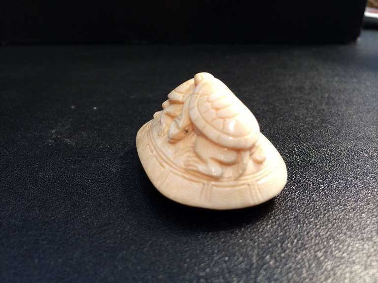 Japonisme Turtle Netsuke