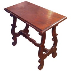 Italian Baroque Walnut Side Table