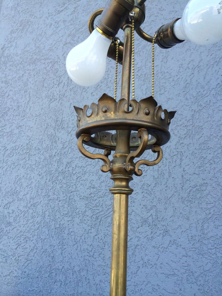 Italian Baroque Style Turned Bronze Floor Lamp For Sale 3