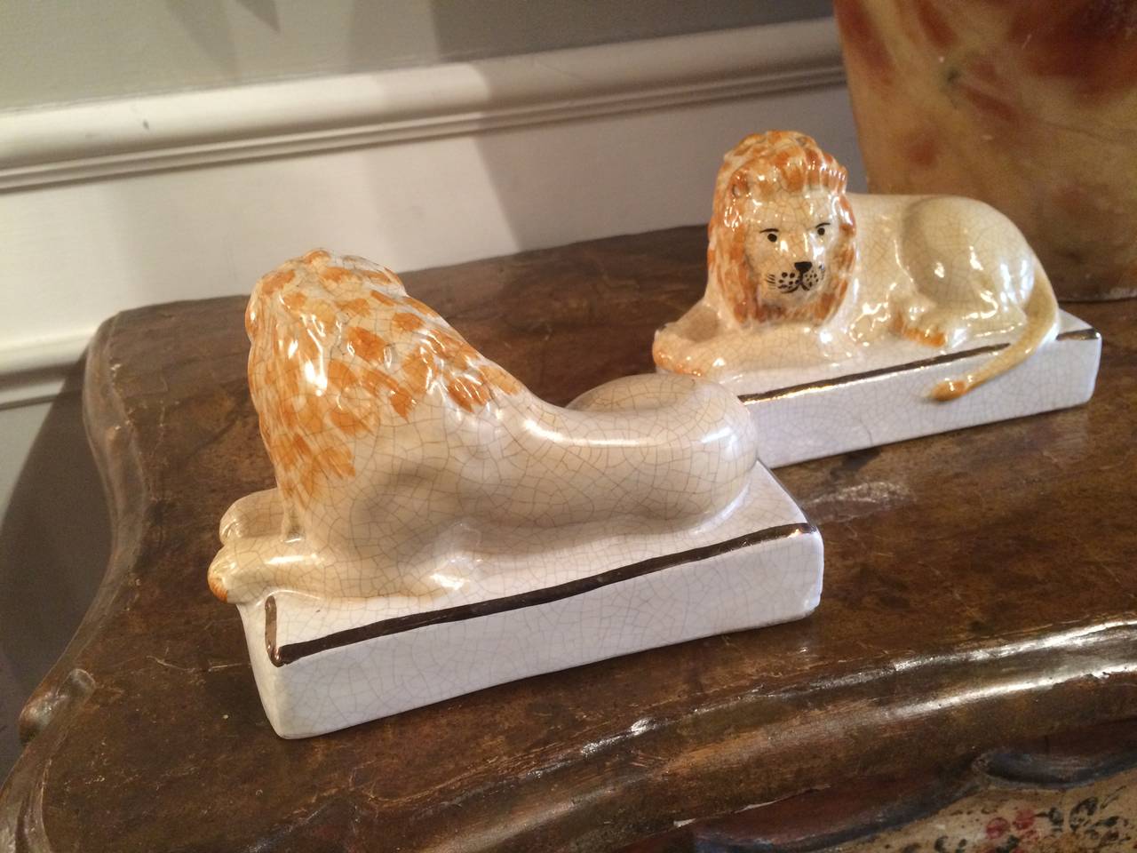 Pair of Faience Lions In Excellent Condition In Stamford, CT