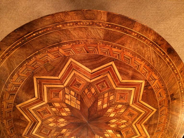 Italian Marquetry Round Side Table from Sorrento 2