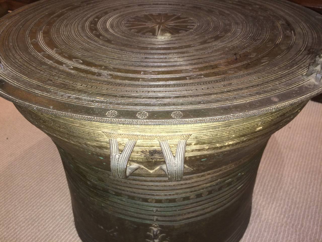 Bronze Rain Drum Side Table In Excellent Condition In Stamford, CT