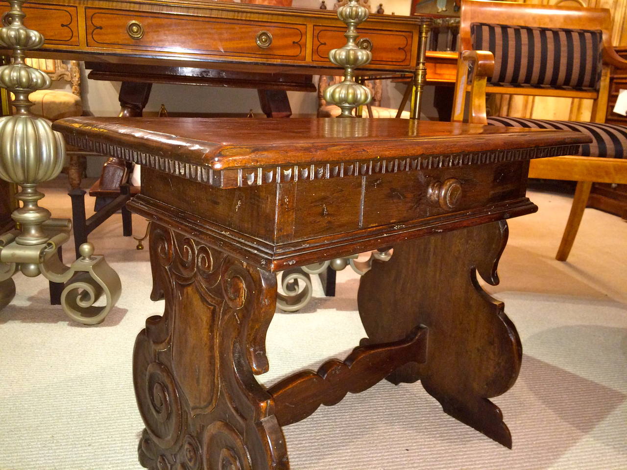 Italian Baroque Style Walnut Single Drawer Side Table For Sale 4