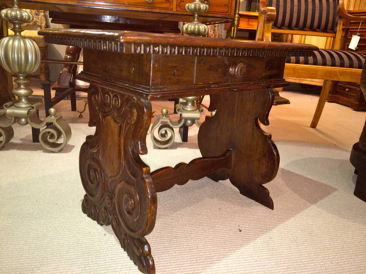 Italian Baroque Style Walnut Single Drawer Side Table 5